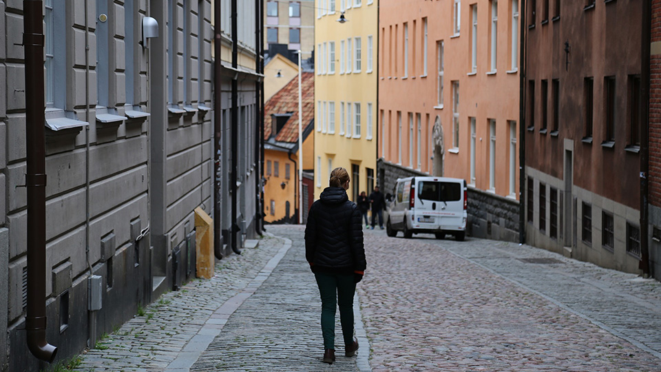 Nordea spår att bostadspriserna ligger still i december och ser skäl till försiktig optimism